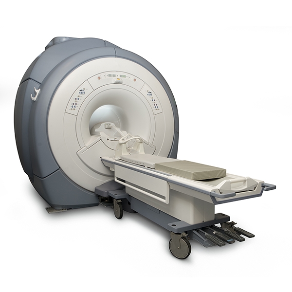 GE Signa HDxt 3.0T MRI Scanner 1