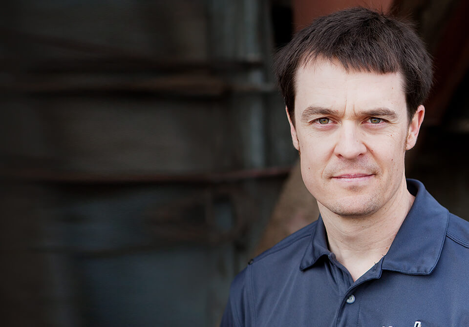 Customer-Lonebro-Paul-Detail Medium_01112023